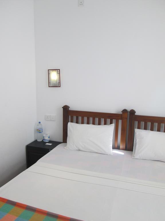 Bay Reach Home Stay Weligama Eksteriør billede