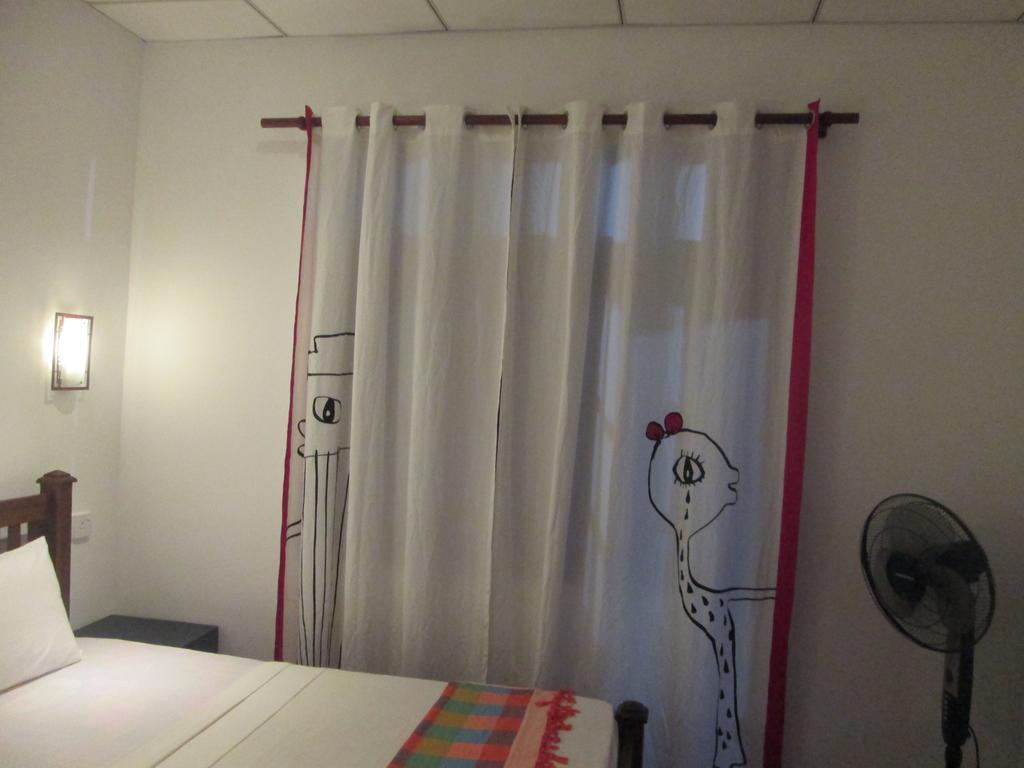 Bay Reach Home Stay Weligama Eksteriør billede